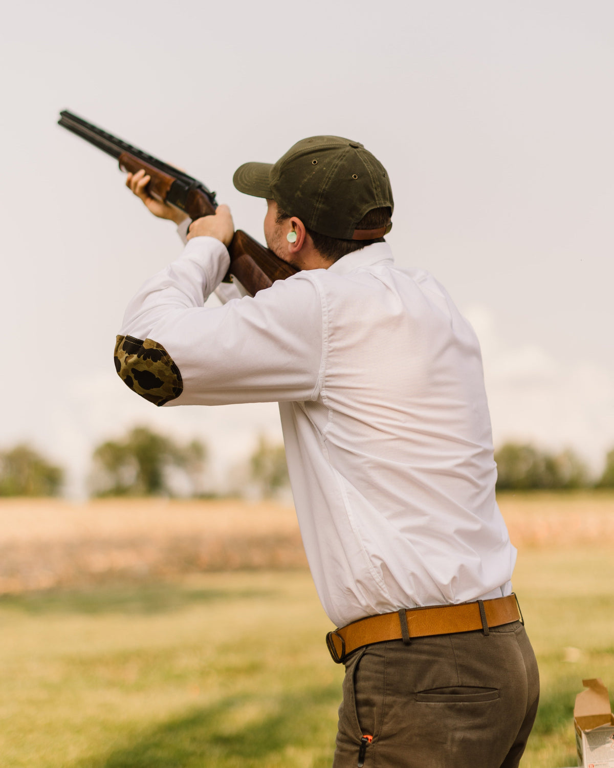Ball and Buck Sportsmans Shirt - White Oxford/Original Camo