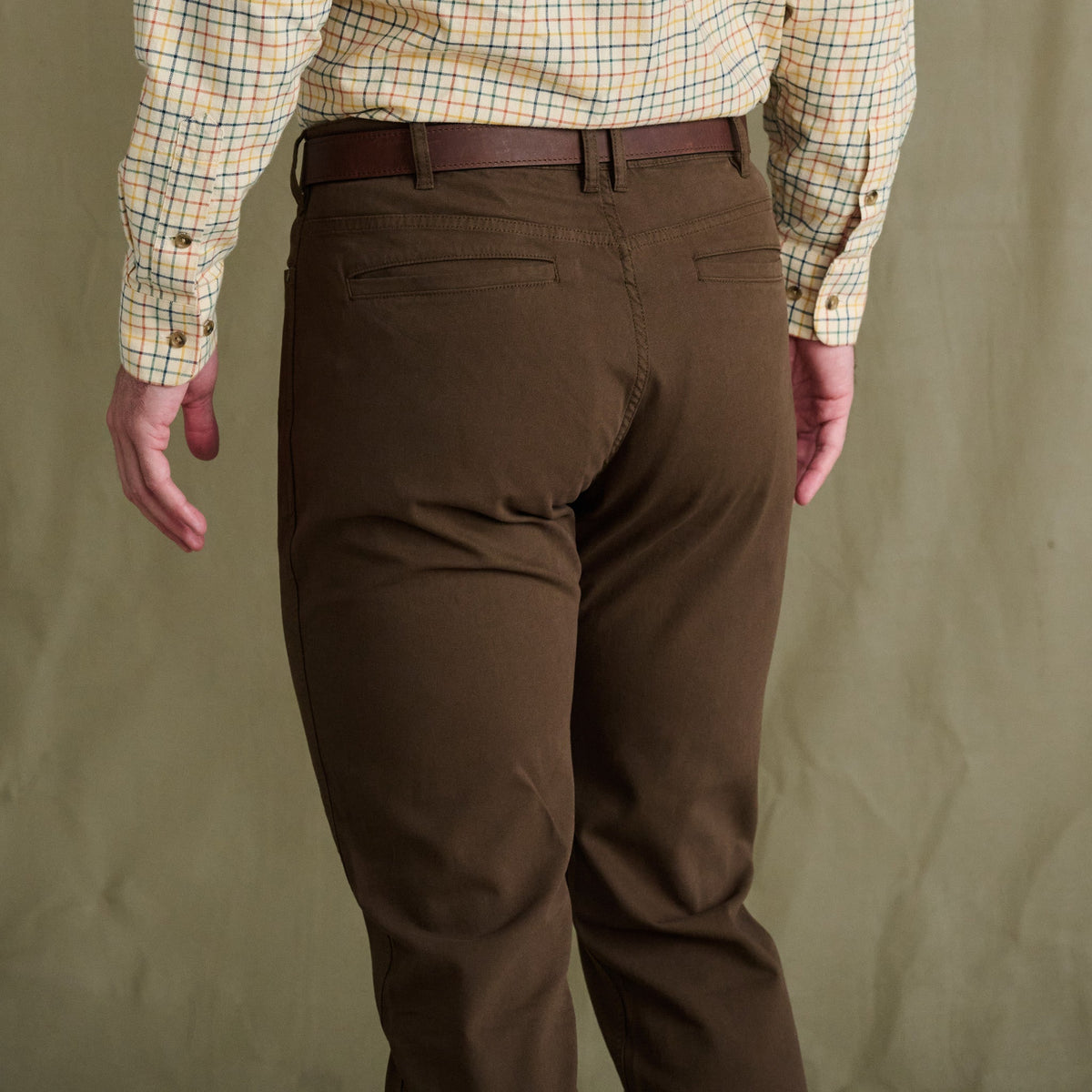 Tom Beckbe Reid Slim-Straight Cotton Chino Pant